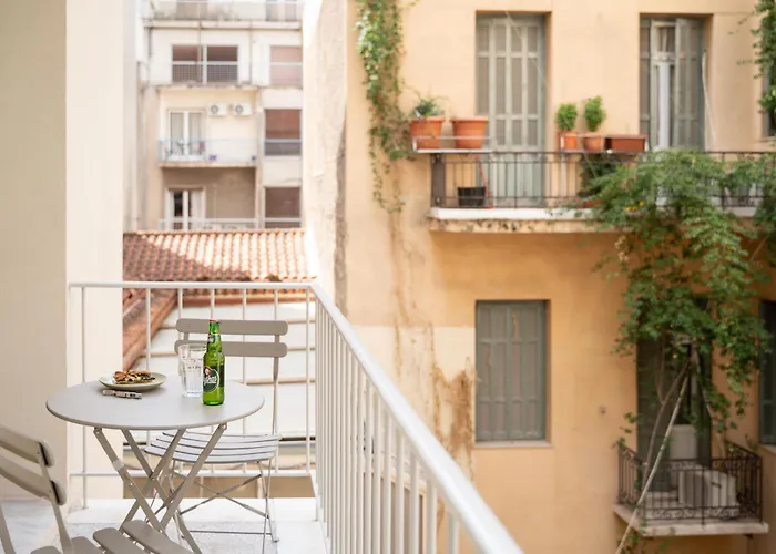 Mooeve Exarchia
